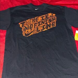 NEW! Men’s Medium NIKE NO FINISH LINE T-SHIRT